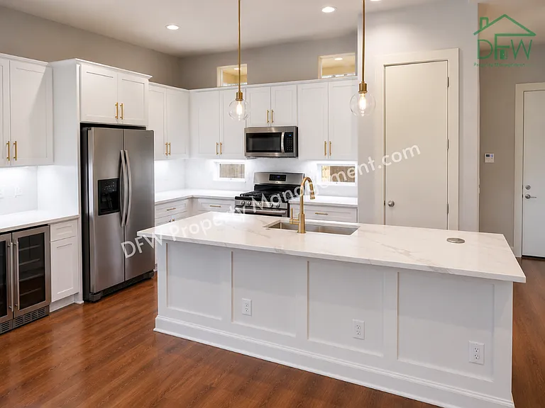 4317 Cedar Springs Rd #E — Photo 16