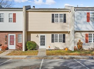 12771 Woodside Ln, Newport News, VA 23602