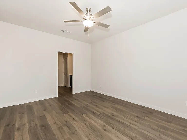 309 Julian Davis Dr — Photo 9