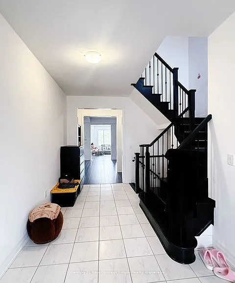 64 Frank Kelly Dr — Photo 2