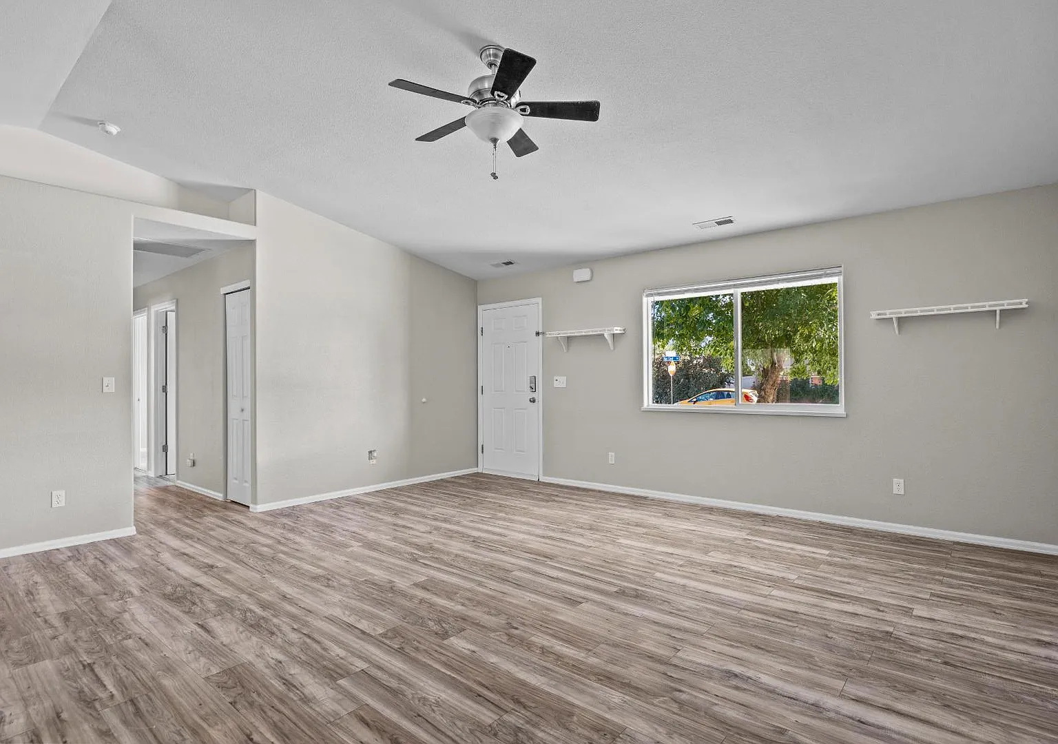 2952 Red Cloud Lane — Photo 2