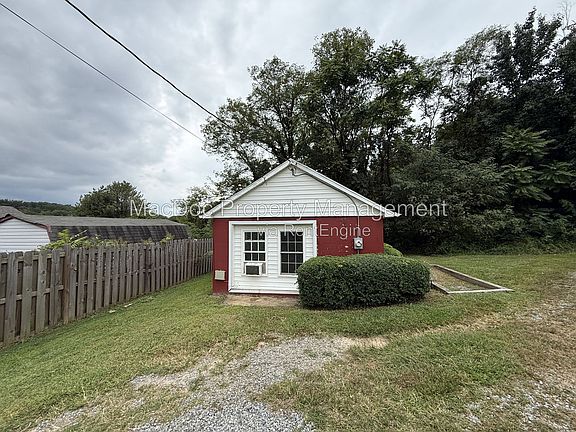 2nd image of 181 Truslow Rd