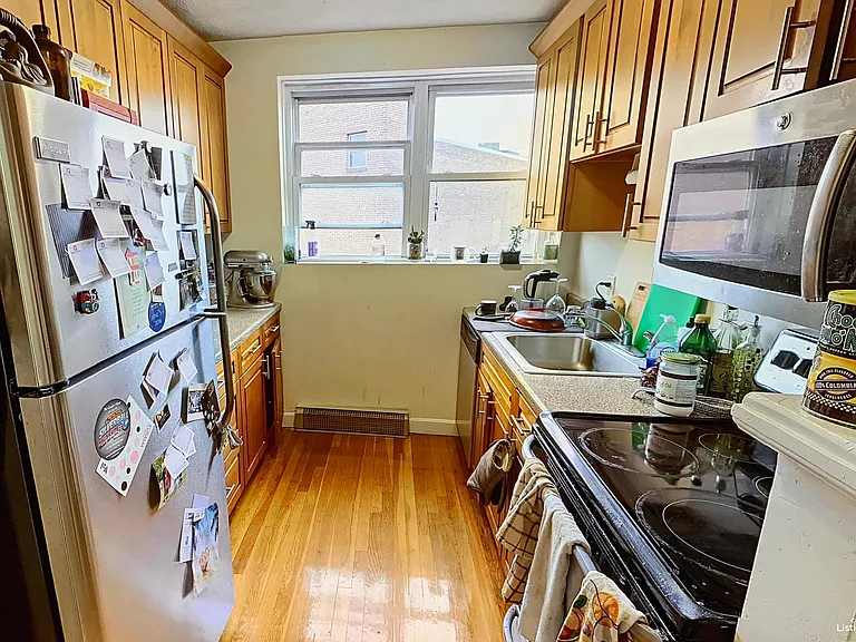 402A Highland Ave #34 — Photo 2