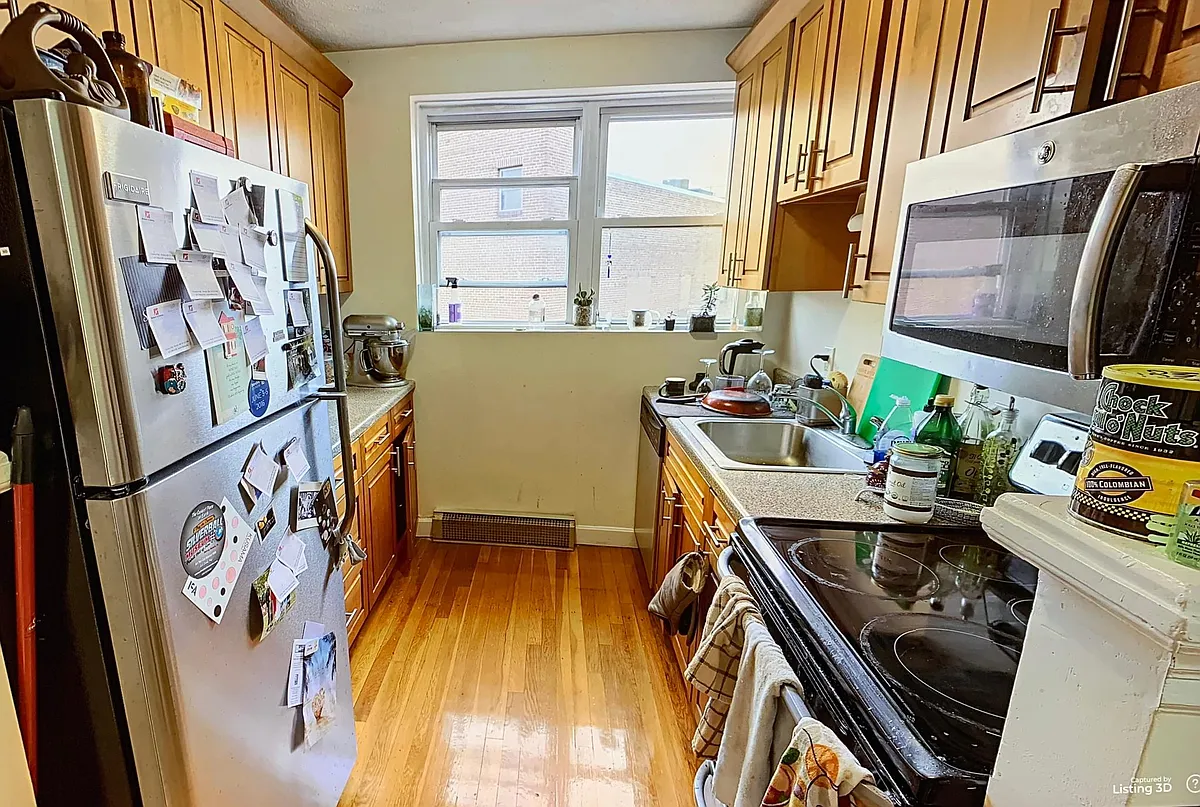 Building Photo - 402A Highland Ave #34