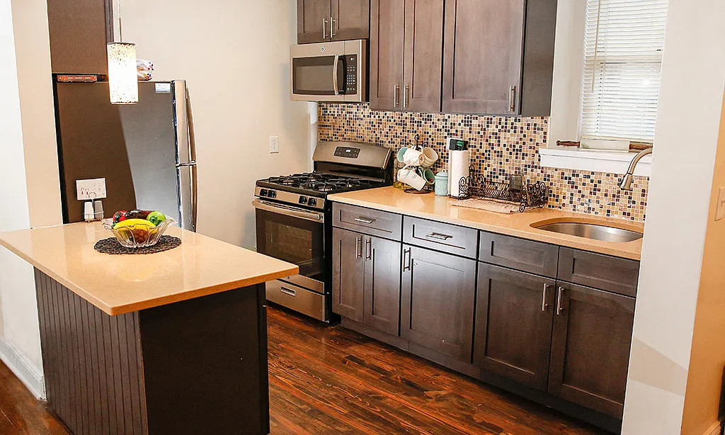 Glenwood Gardens Apartments — Photo 1