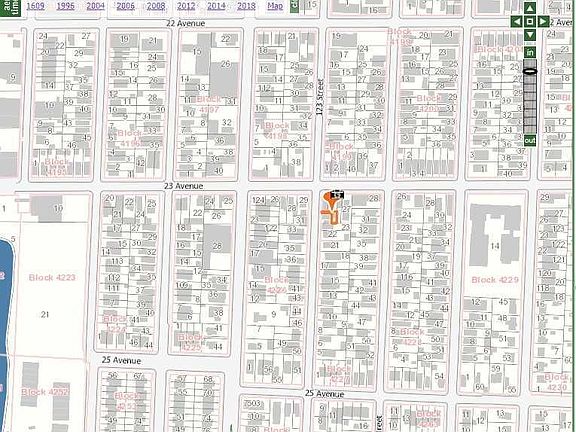 4th image of 2307A 123rd St