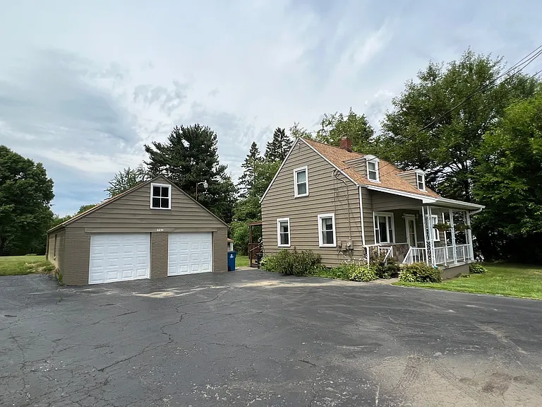Struthers Rd — Photo 2