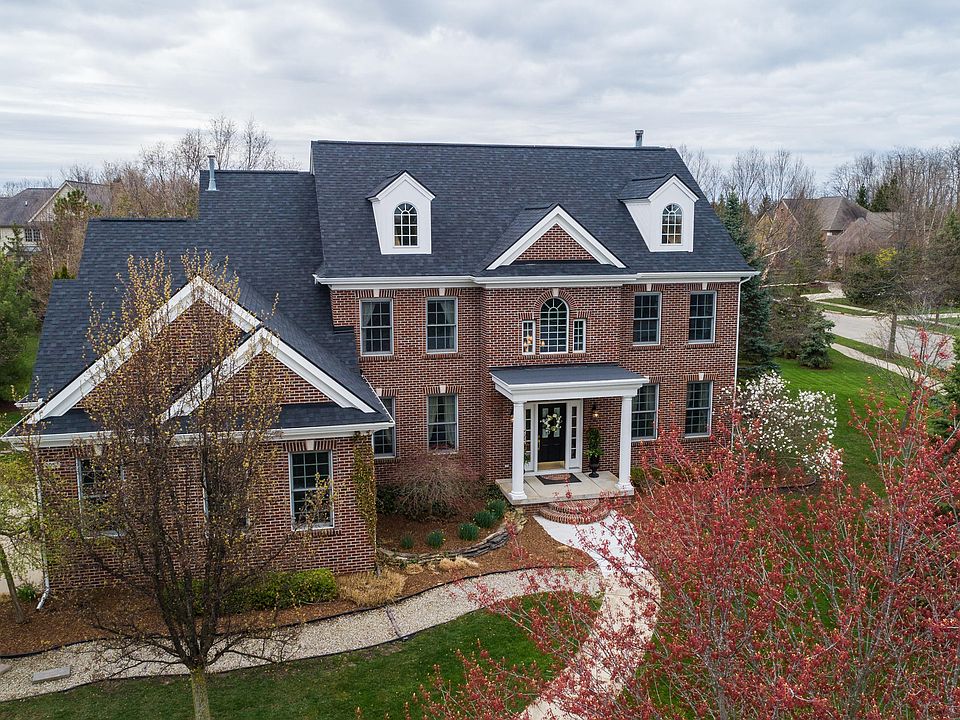 1st image of 2057 Birch Bluff Dr