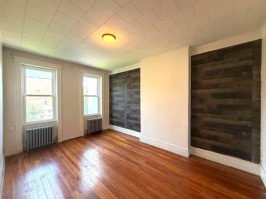 Bedroom, photo 2