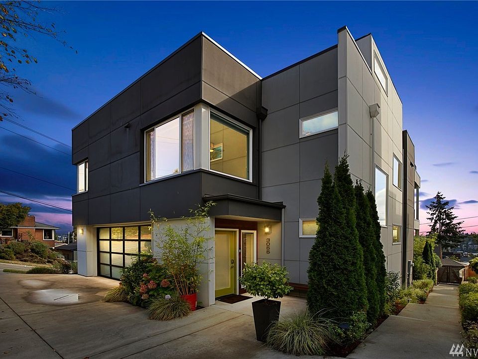 2nd image of 3055 25th Ave W