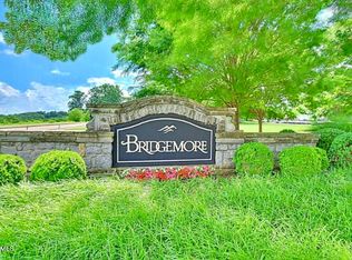 338 Barnsley Rd, Knoxville, TN 37934