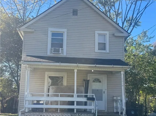 1214 Bellows St, Akron, OH 44301