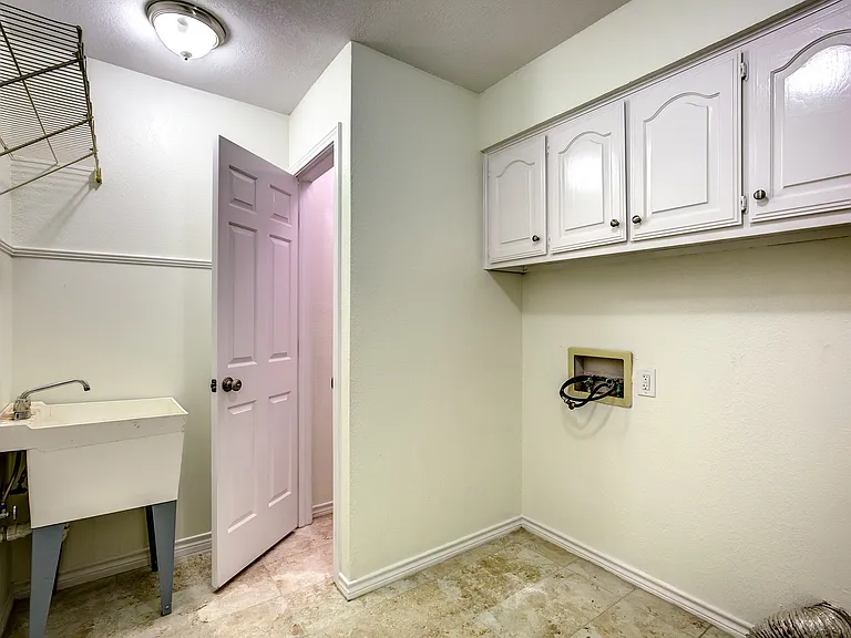 6612 Crestland Ave — Photo 11