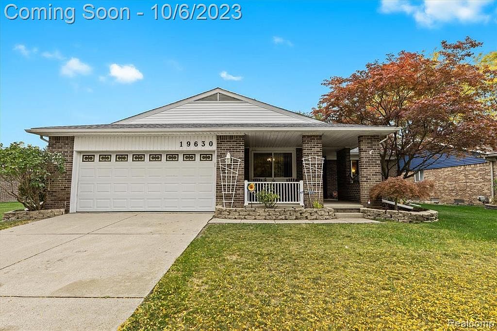 19630 Cascade Dr, Brownstown, MI 48193 MLS 20230082258 Zillow