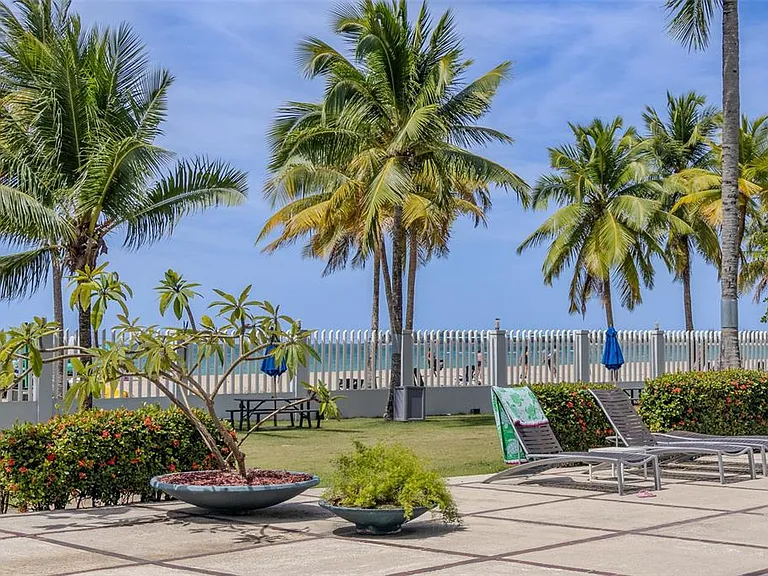 PH 807B Playa Dorada — Photo 14