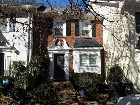 120 Brantley Rd, Sandy Springs, GA 30350