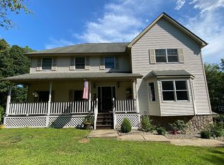 18 Eden Hill Rd, Florida, NY 10921