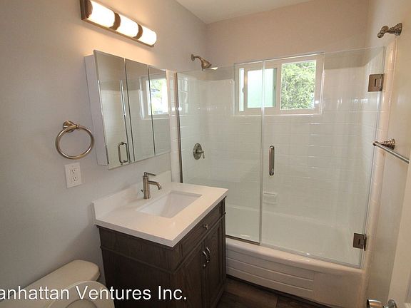 3rd image of 3123 1/2 Foothill Blvd #8492509