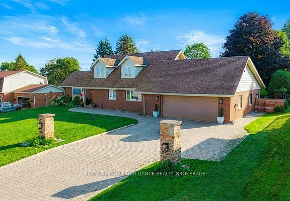 2nd image of 1102 Burnside Dr