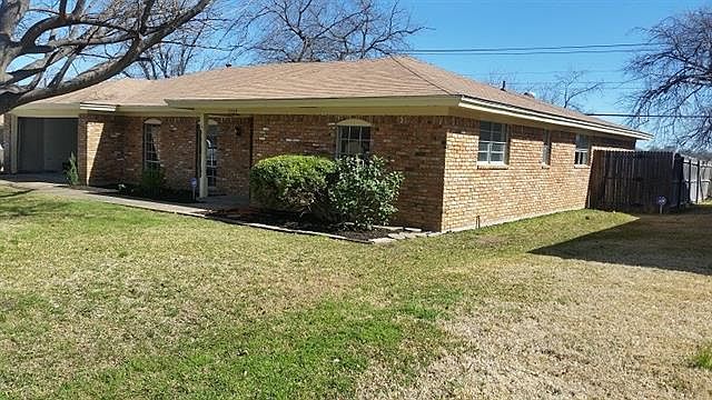 2nd image of 7329 Pebbleford Rd