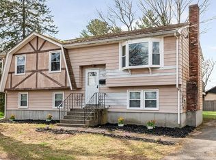 24 Williams Ave, Wilmington, MA 01887