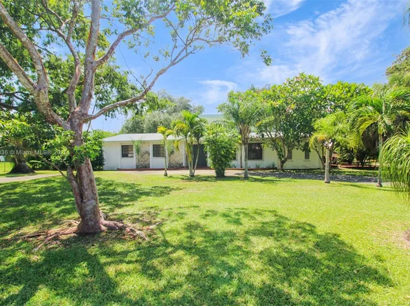 23500 SW 153rd Ct, Homestead, FL 33032