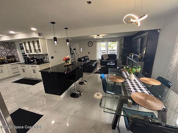 5th image of 508 S Ixora Dr