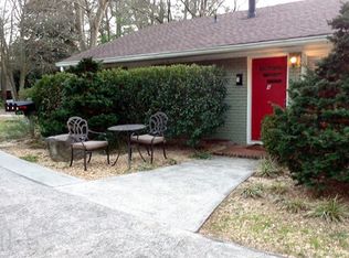 1910 Dellwood Dr NW, Atlanta, GA 30309