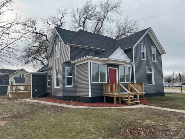 122 W Nebraska St, Pierce, NE 68767