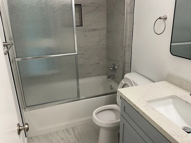 19752 Shorecliff Ln — Photo 19