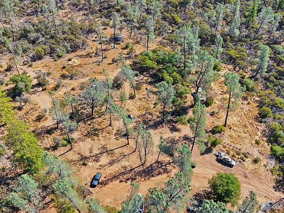 2nd image of Deadmans Flat Rd