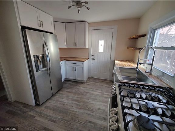 2nd image of 665 23rd Ave NE
