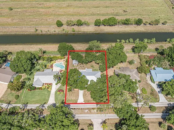 1935 71st Ave, Vero Beach, FL 32966