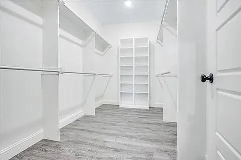 5701 118th St — Photo 16