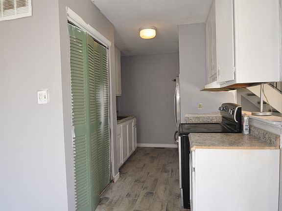 4th image of 6512 Lupine Ter #6512