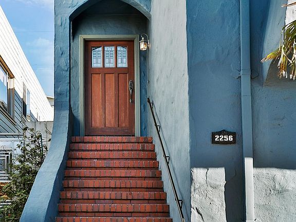 3rd image of 2256 Cecilia Ave