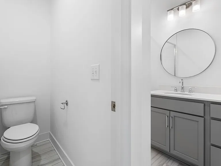 235 Southmen Ln — Photo 11