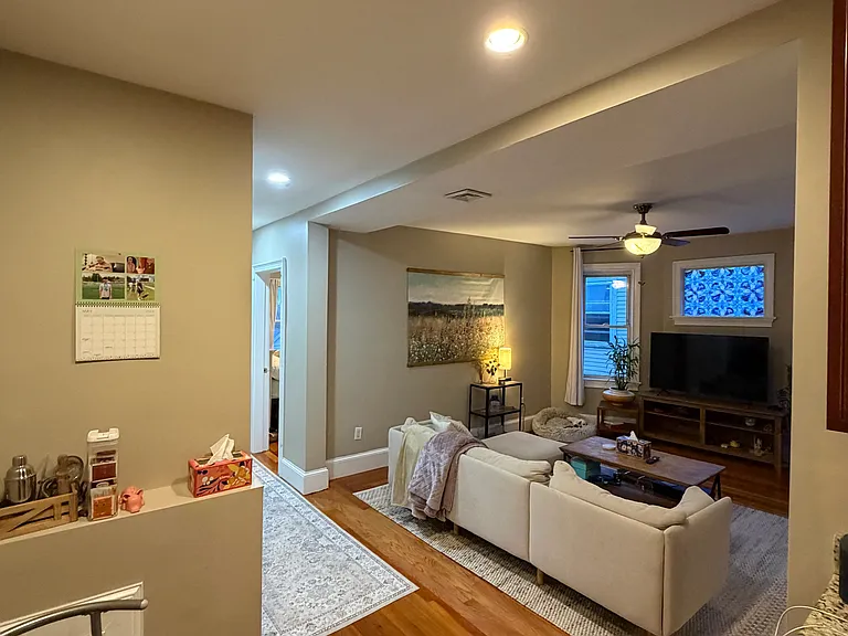 45 Houghton St #45 — Photo 12