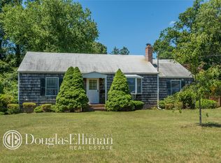 80 Paumanake Rd, Blue Point, NY 11715