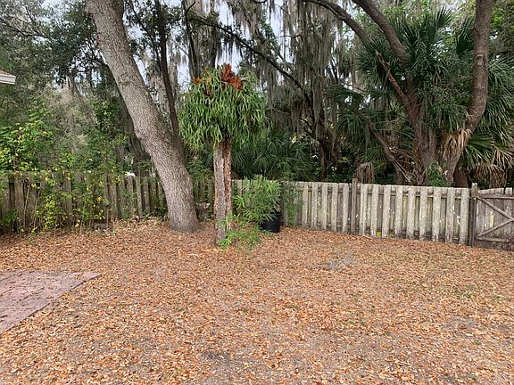 2nd image of 2163 Gold Oak Ln