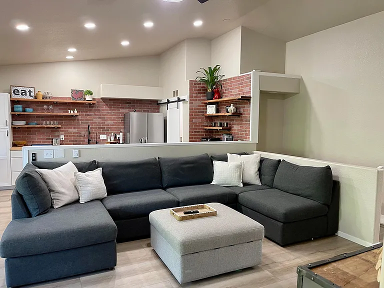 528 Park Ridge Ct — Photo 6