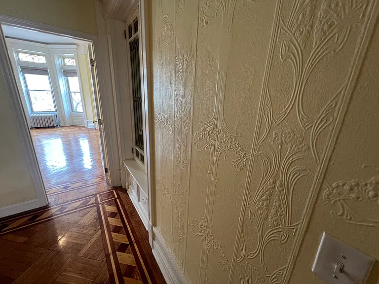 78 Fenimore St #2 — Photo 10