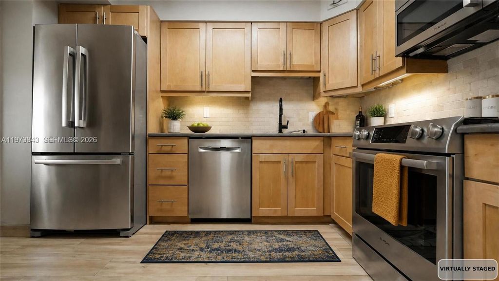 2900 N Course Dr APT 804, photo 2