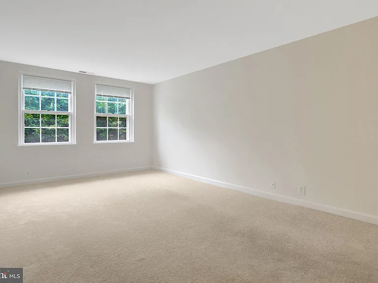 3456 S Stafford St #B1 — Photo 4
