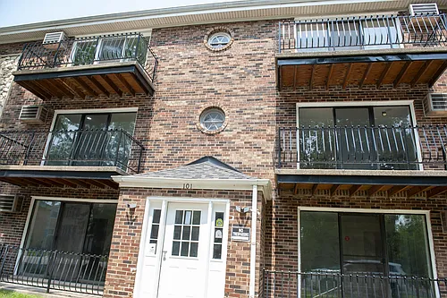 101 Oglesby Ave #3E Photo 1