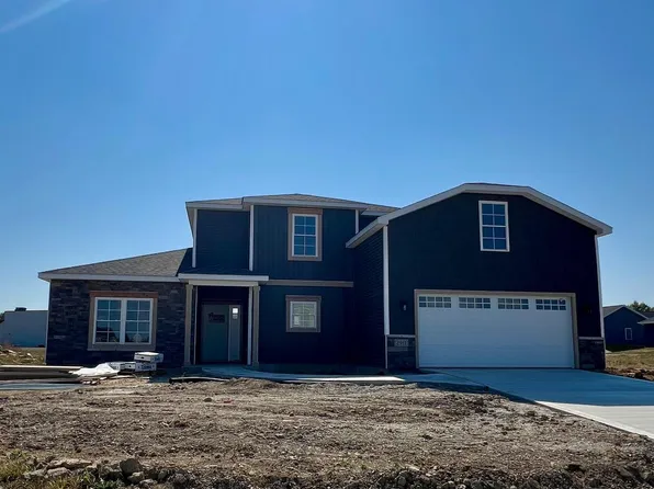 2917 Troutwood Dr, Fort Wayne, IN 46818