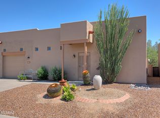 1000 W Via Del Placio, Green Valley, AZ 85614