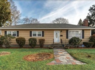 35 Hampden Ave, Burlington, MA 01803