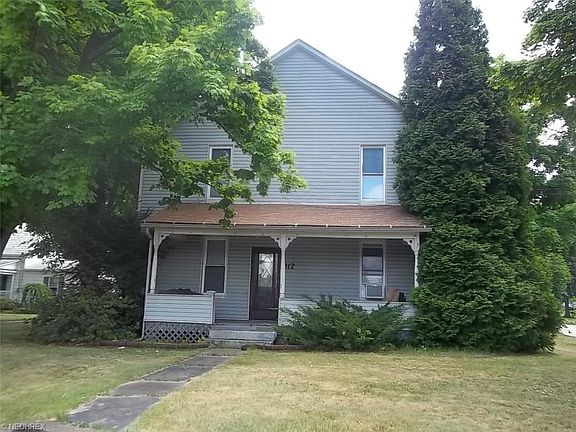 2nd image of 912 N Lincoln Ave