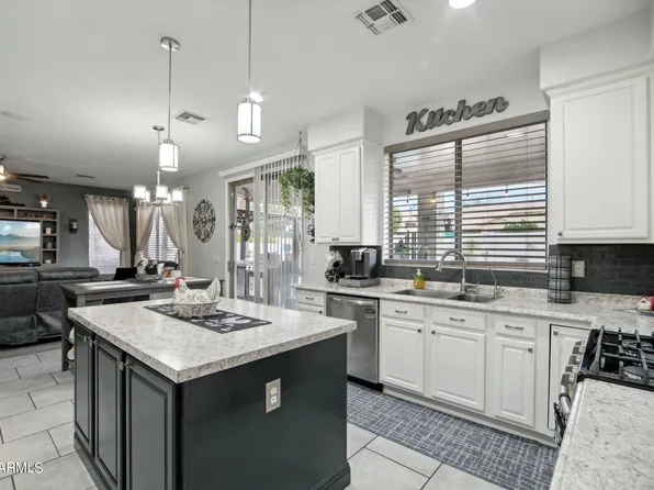 3514 W RIORDAN RANCH Road, Phoenix, AZ 85083
